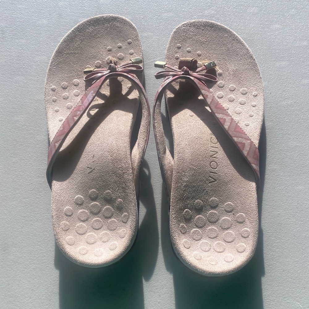 Vionic Bella Flip Flops
